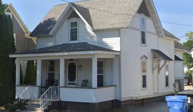 417 Lafayette St, Winona MN 55987