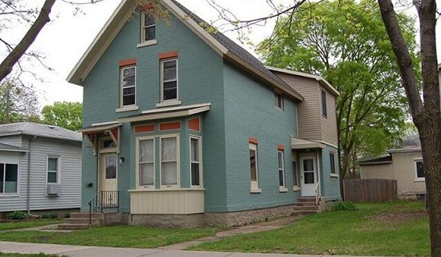 326 Main St, Winona MN 55987