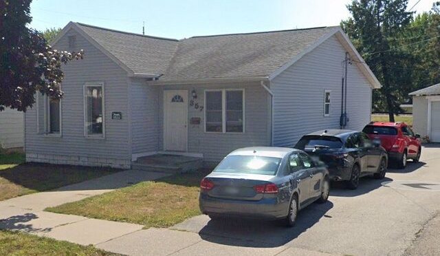 357 W Mark St, Winona MN 55987