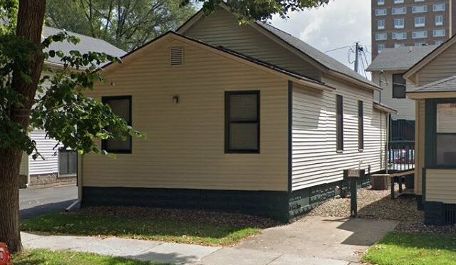 526 Harriet St, Winona MN 55987