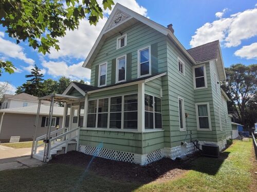 123-E-8th-St-5